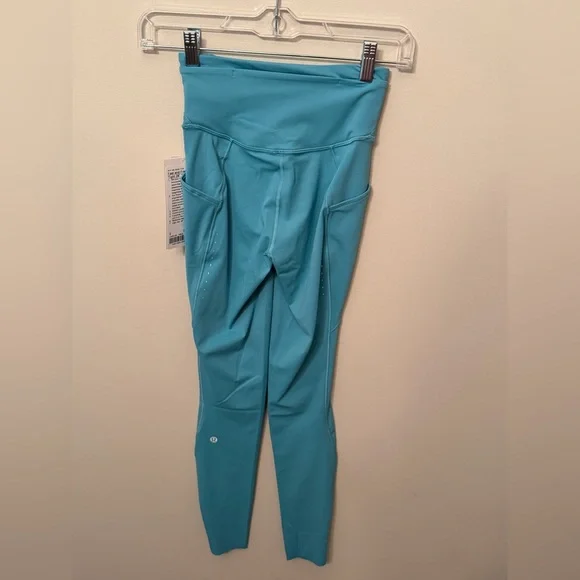NWT Lululemon Fast And Free with pockets in Washed Blue - Picture 2 of 2